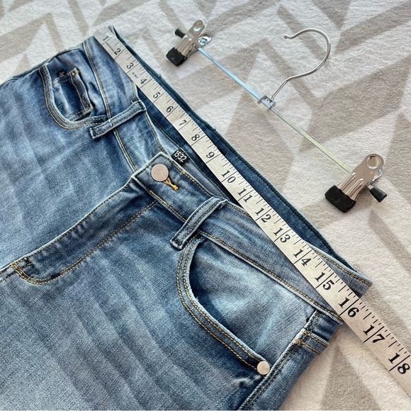 Judy Blue Mid‎ Rise Slim Fit Jeans size 15/32 Women’s - Picture 8 of 10